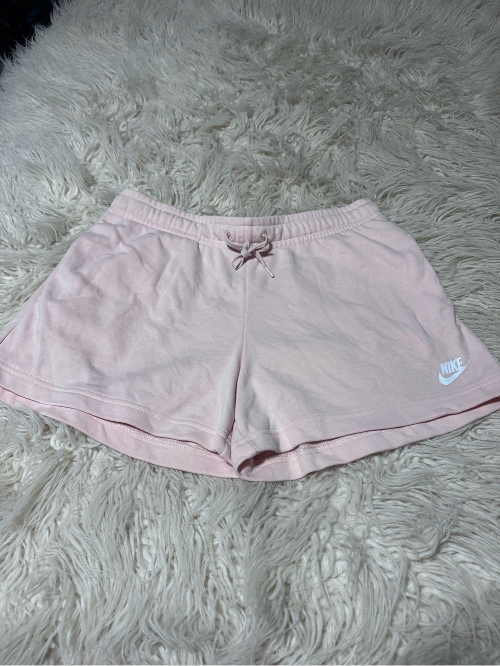 Nike Women’s Sweat Shorts Size Medium Pink 3.5”